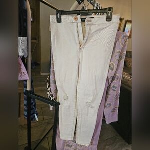 Ashley Mason ripped jeans 27